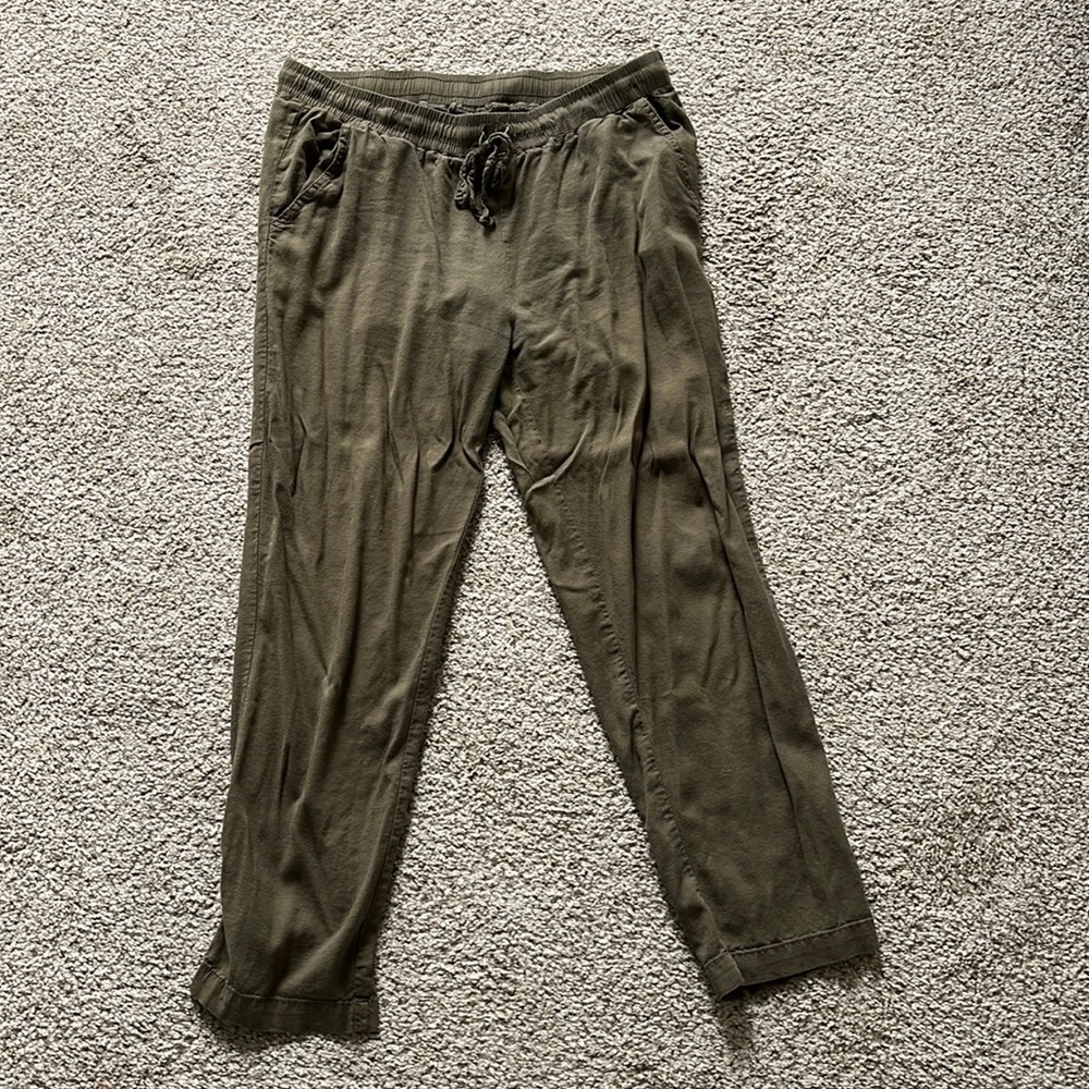 Khaki green linen blend pants